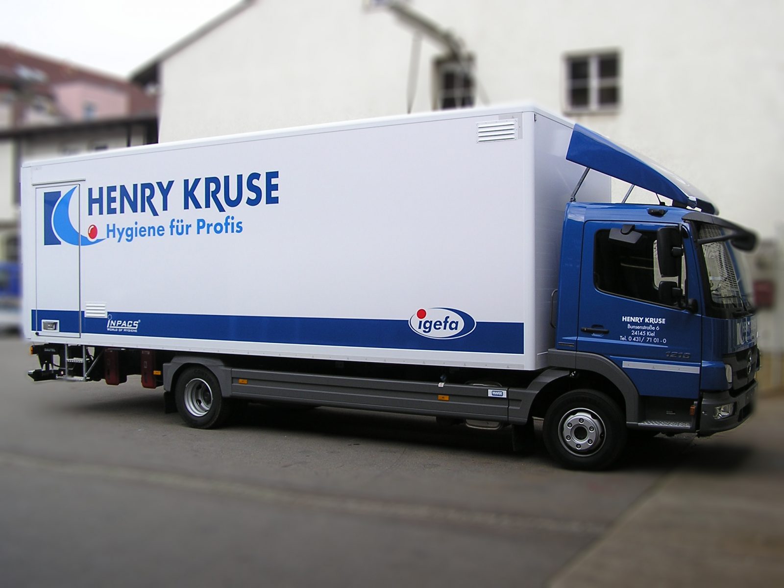 Henry Kruse Gmbh & Co Kg www.tfs-fahrzeugbau.de